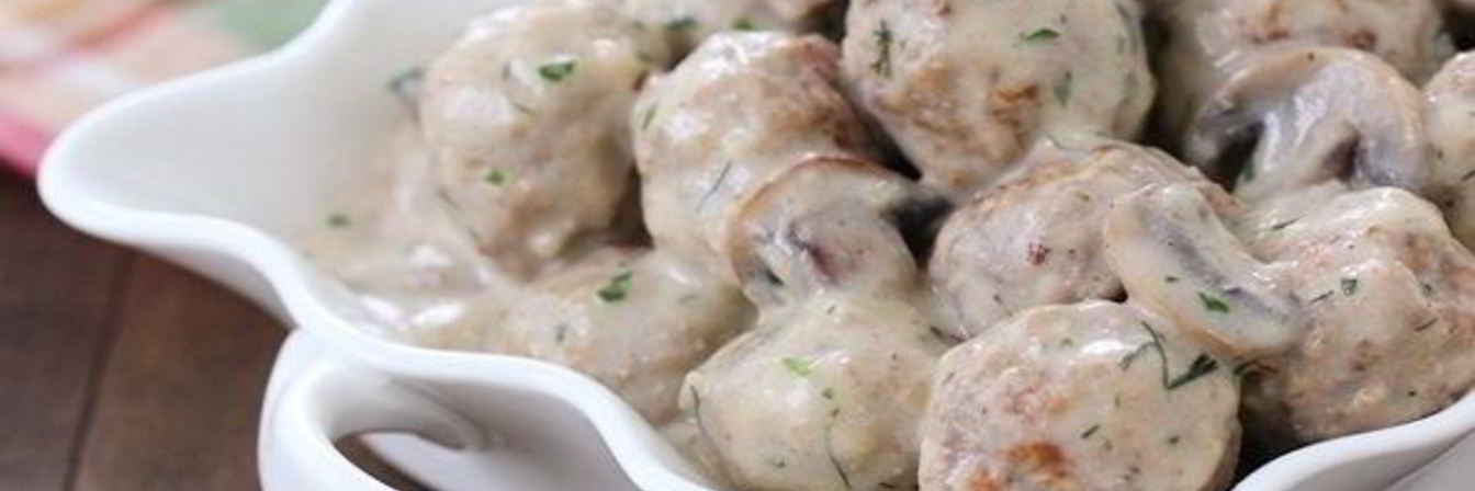 Фрикадельки в соусе