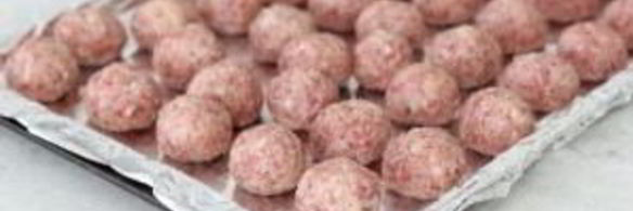 фрикадельки в соусе