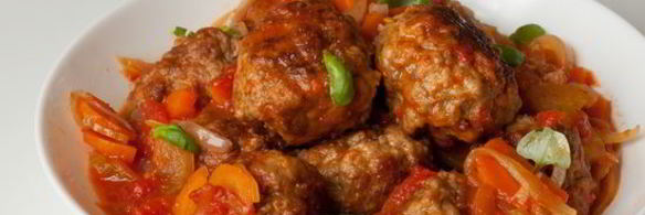 фрикадельки в томатном соусе