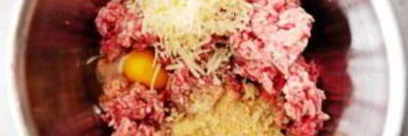 спагетти с фрикадельками