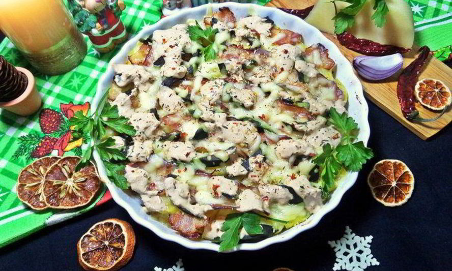 Рецепт картофеля с беконом, авокадо и сыром