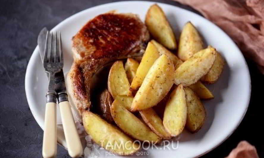 Рецепт картошки по-деревенсков с мясом в духовке
