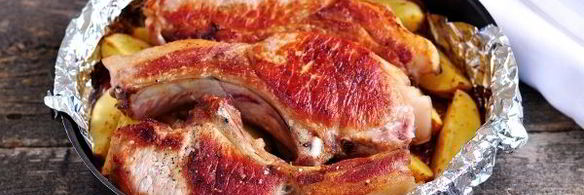 картошка по-деревенски с мясом в духовке