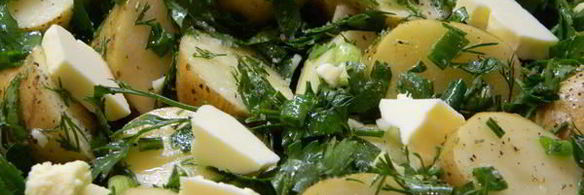 молодой картофель с зеленью