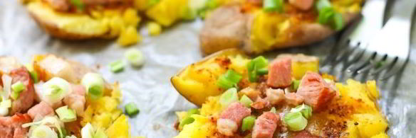 мятый картофель с ветчиной в духовке