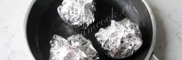 печеный картофель с грибами и сметаной