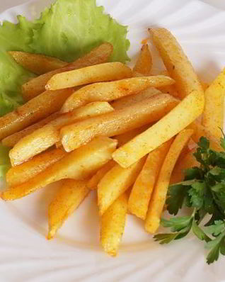 Пикантный картофель фри в духовке без масла