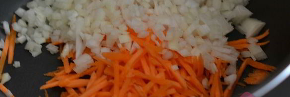 рис с фаршем в мультиварке