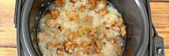 рис с грибами в мультиварке