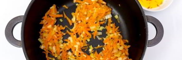 рис с овощами и шафраном