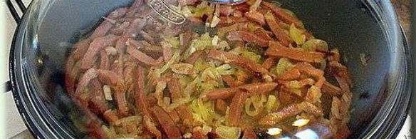 зеленая чечевица с копченостями