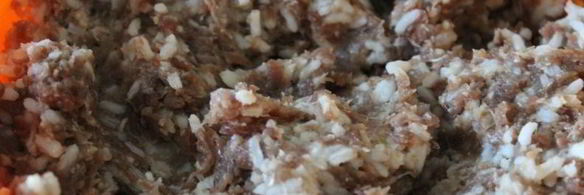 летние голубцы, запеченные в сметанно-томатном соусе