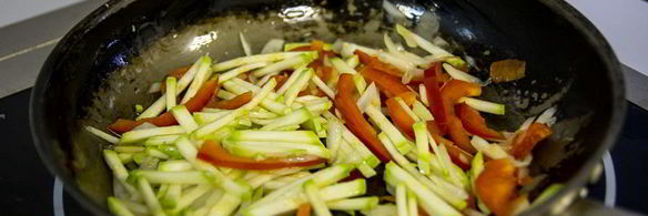 гречневая лапша с кальмарами