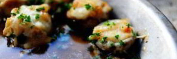 фаршированные грибы с луком