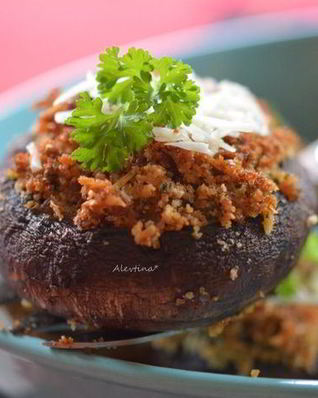 Фаршированные шампиньоны