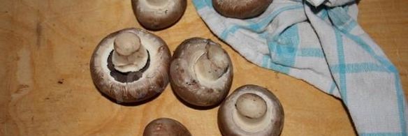 грибы с ветчиной