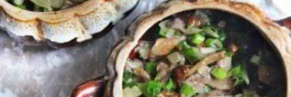 грибы в горшочке со сметаной