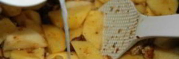 лисички, запеченные в сметане с картофелем