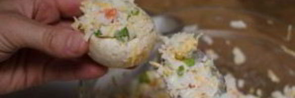 шампиньоны фаршированные крабовыми палочками