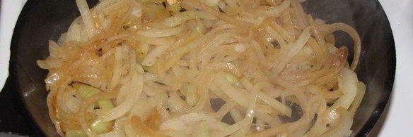 шампиньоны с куриным филе и сладким перцем по-муромски