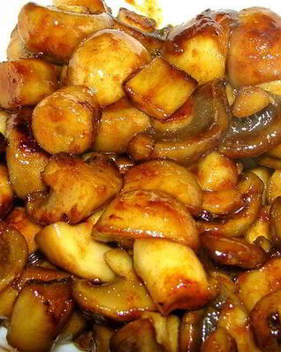 Шампиньоны в воке