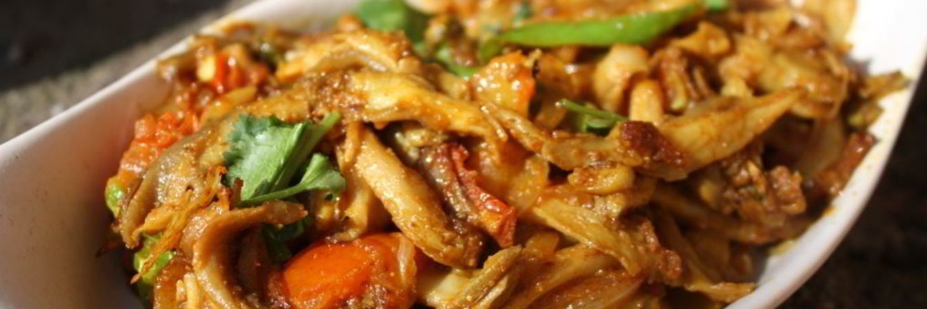 Жареные вешенки с луком