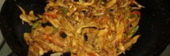 жареные вешенки с луком