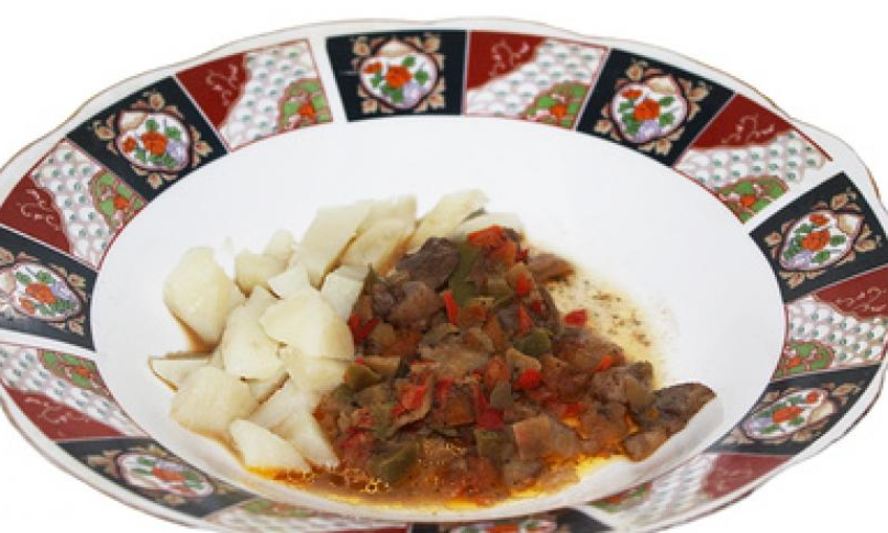 Рецепт грибного гуляша с картофелем