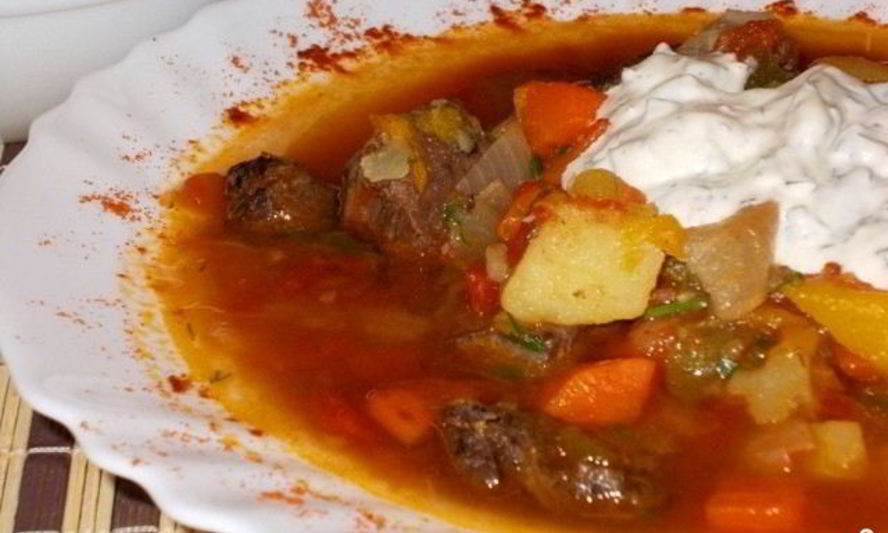 Рецепт гуляша из оленины