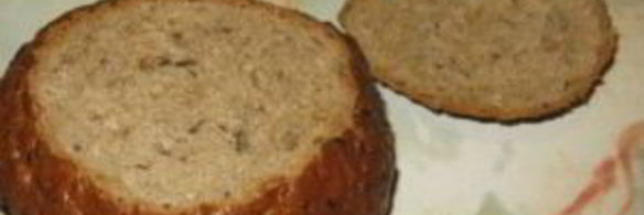 суп-гуляш в хлебе