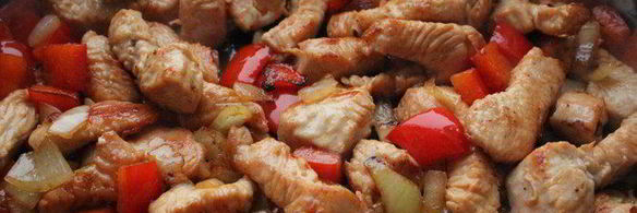 тальятелле с гуляшом из индейки