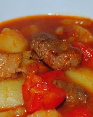 Венгерский гуляш из говядины