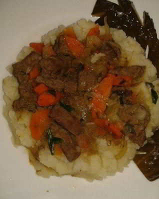 Картофельное пюре с печенкой