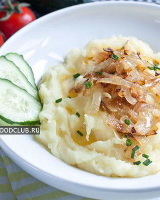 Картофельное пюре с жареным луком