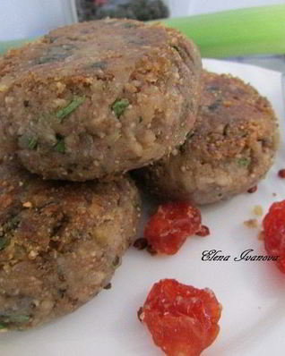 Котлеты из печеного баклажана