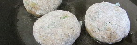 котлеты из печеного баклажана