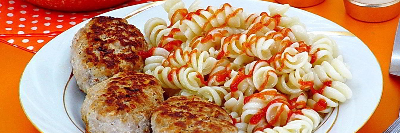 Котлеты из свинины с орехами