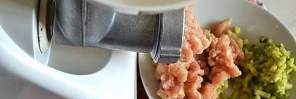 котлеты куриные с кабачком