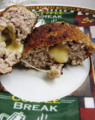 Котлеты с сырной начинкой