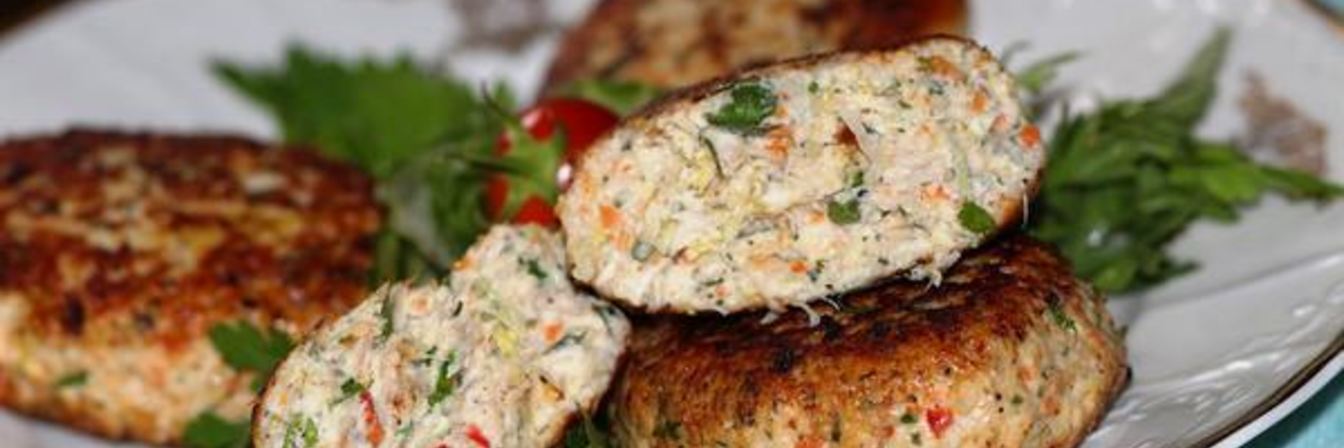 Куриные котлетки с овощами и творогом