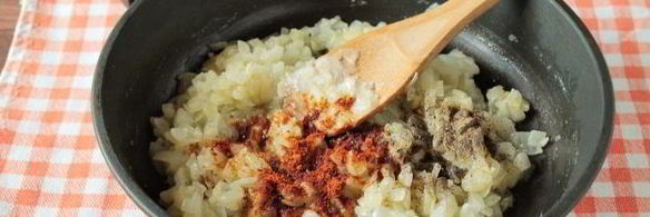 луковая подлива для котлет