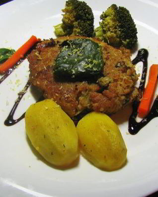 Рыбные котлеты с овощами на пару