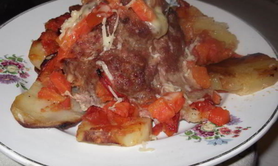 Рецепт запеченной мясной котлеты с гарниром вулкан