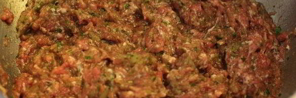 запеченные котлеты из мяса с картофелем