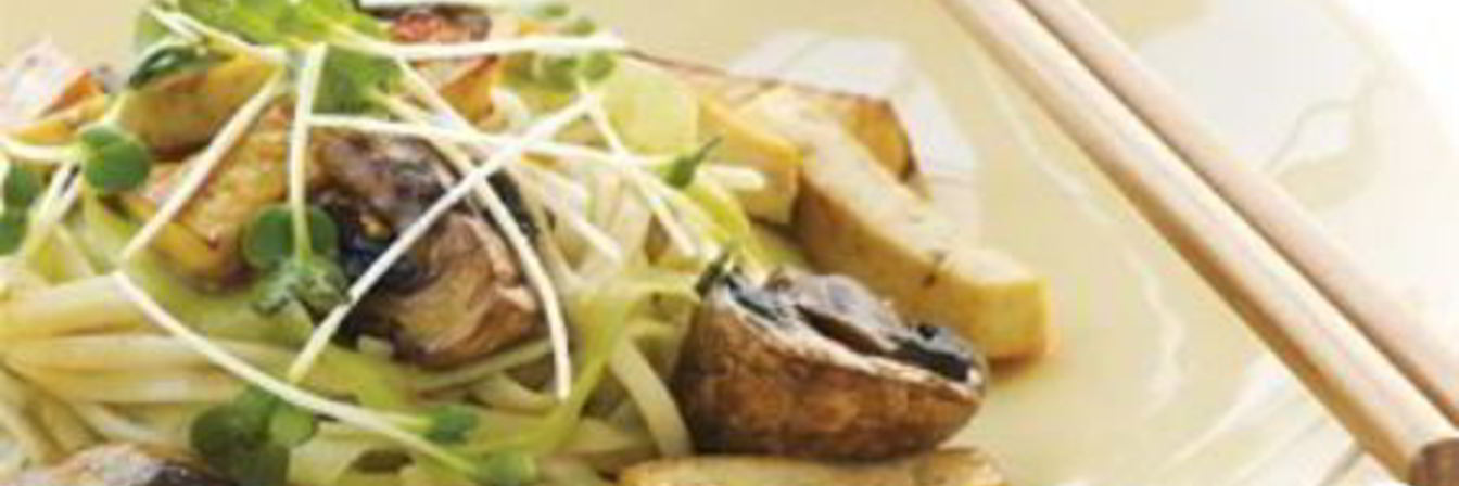 Лапша с тофу и грибами