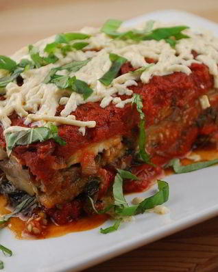 Лазанья с баклажанами и помидорами