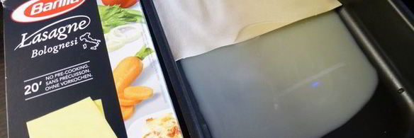 лазанья с творогом и малиной