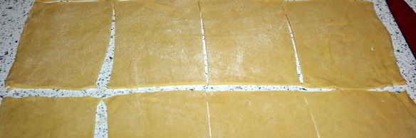 лазанья со шпинатом на домашнем тесте