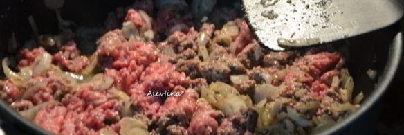 итальянская паста с мясным соусом