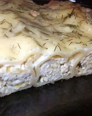 Каннеллони с курицей и кабачком